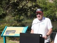 Rennie Cleland Presenting